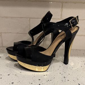 Gianni Bini Elegant Black and Gold Platform Special Occasion Heels Open Toe 8.5